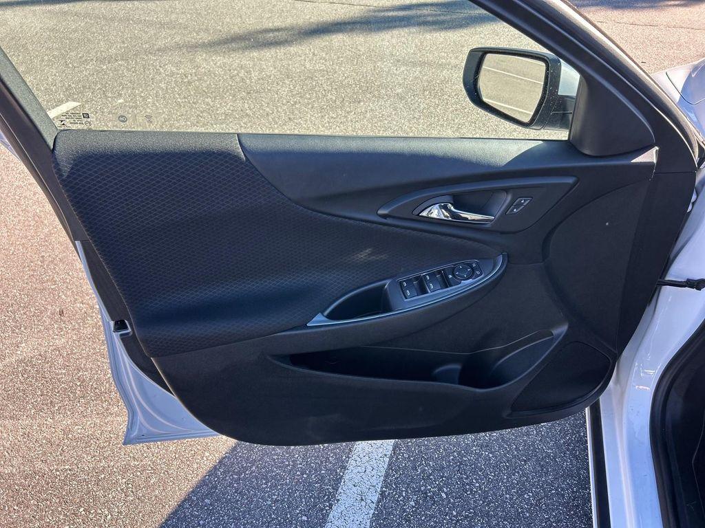 used 2023 Chevrolet Malibu car, priced at $18,925