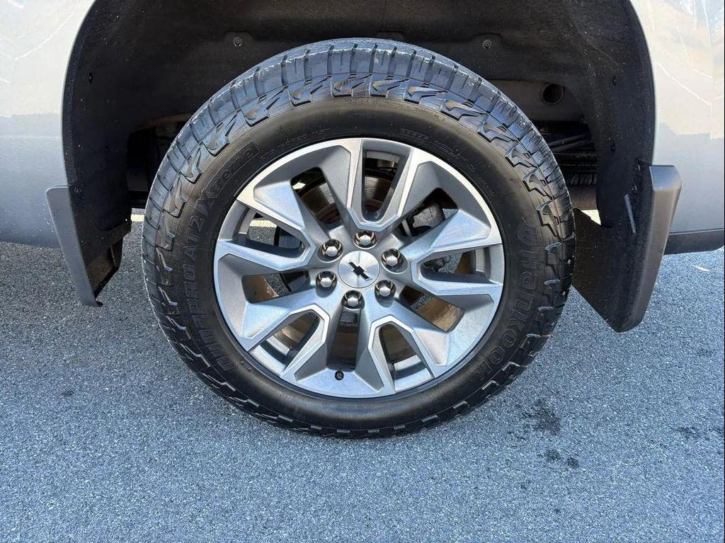 used 2020 Chevrolet Silverado 1500 car, priced at $31,977