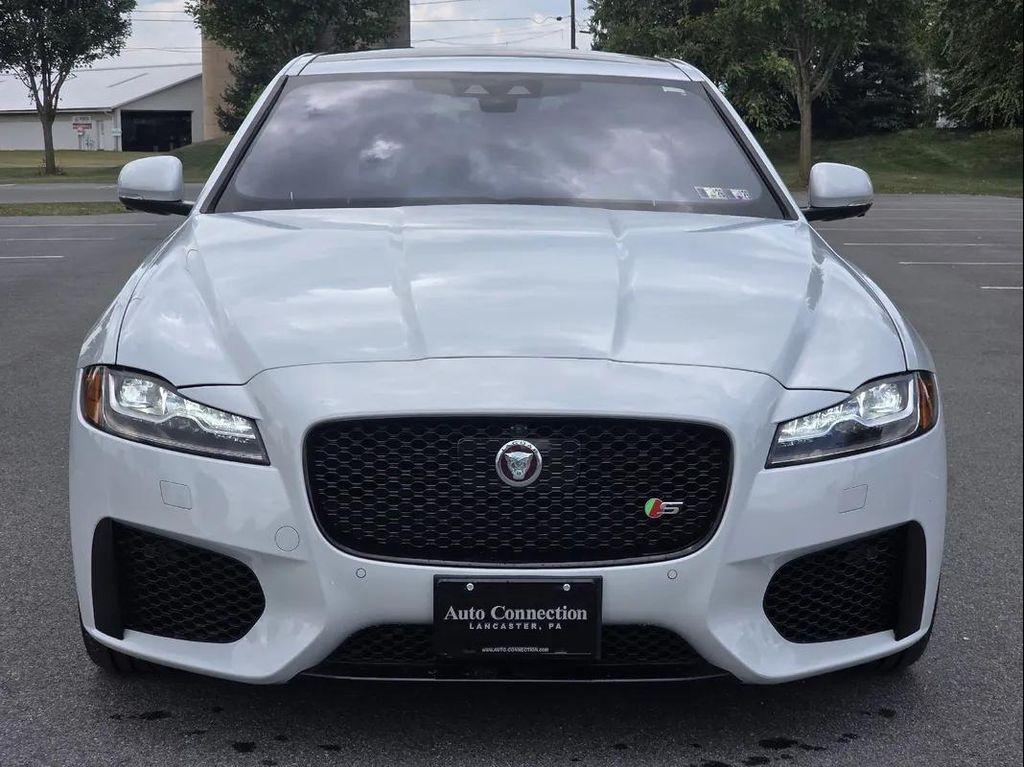 2019 Yulong White Metallic Jaguar XF