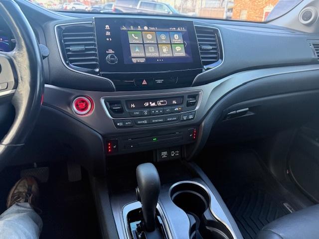 used 2019 Honda Pilot car, priced at $17,995