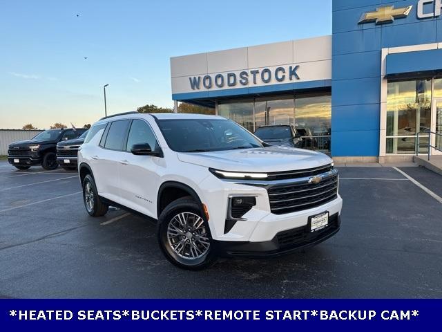 used 2025 Chevrolet Traverse car, priced at $33,200