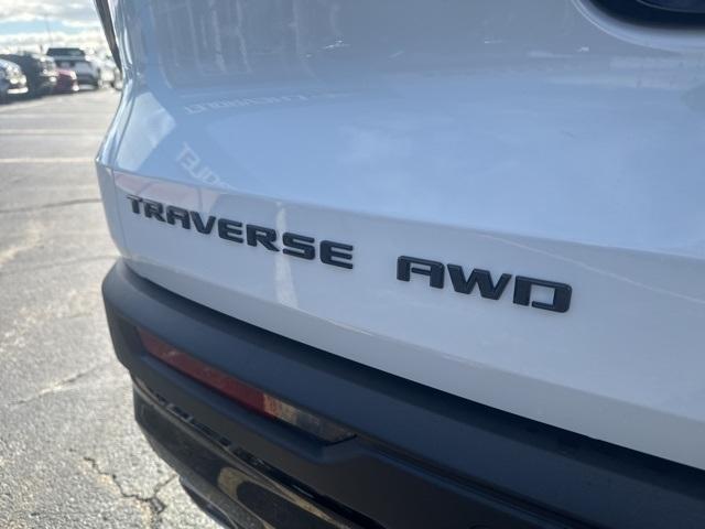 new 2026 Chevrolet Traverse car, priced at $42,980