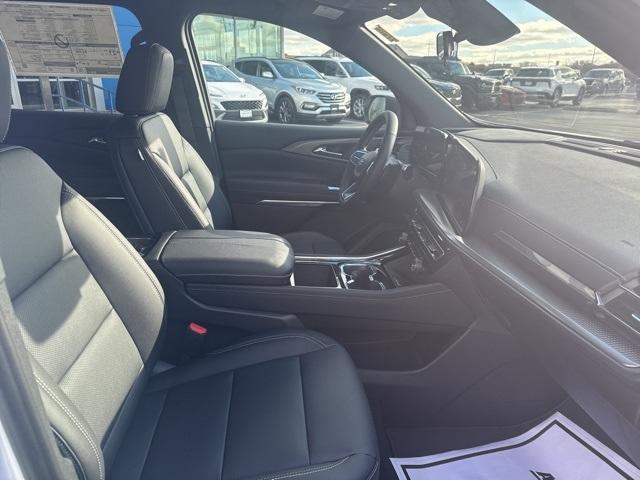 new 2026 Chevrolet Traverse car, priced at $42,980