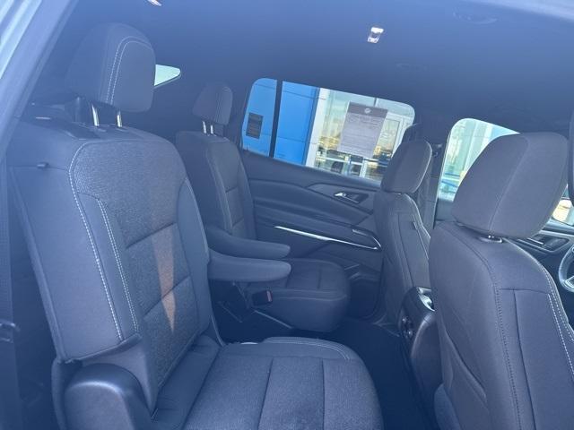 used 2025 Chevrolet Traverse car, priced at $32,800