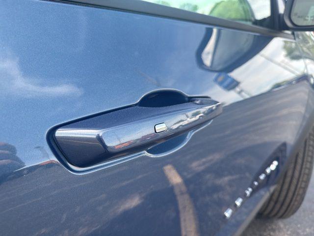 new 2026 Chevrolet Equinox car, priced at $32,205