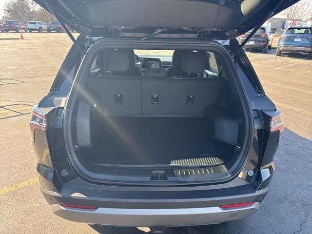 new 2026 Chevrolet Equinox car, priced at $31,920