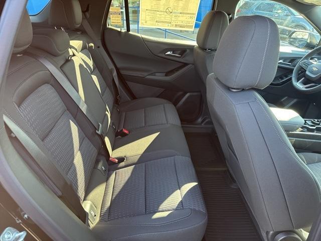 new 2026 Chevrolet Equinox car, priced at $31,920