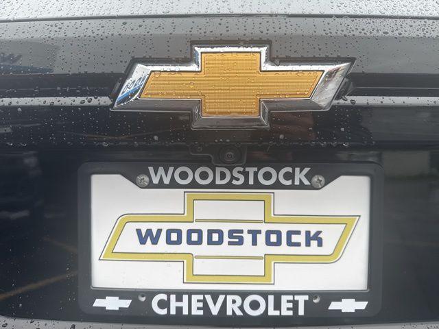 used 2025 Chevrolet Traverse car, priced at $33,690