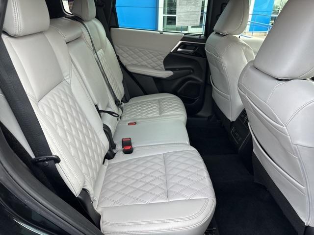 used 2023 Mitsubishi Outlander car, priced at $25,900