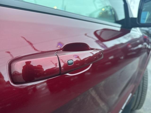 used 2019 Jeep Grand Cherokee car, priced at $14,700