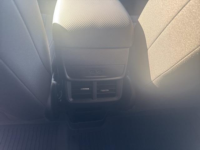 new 2026 Chevrolet Equinox car, priced at $31,500