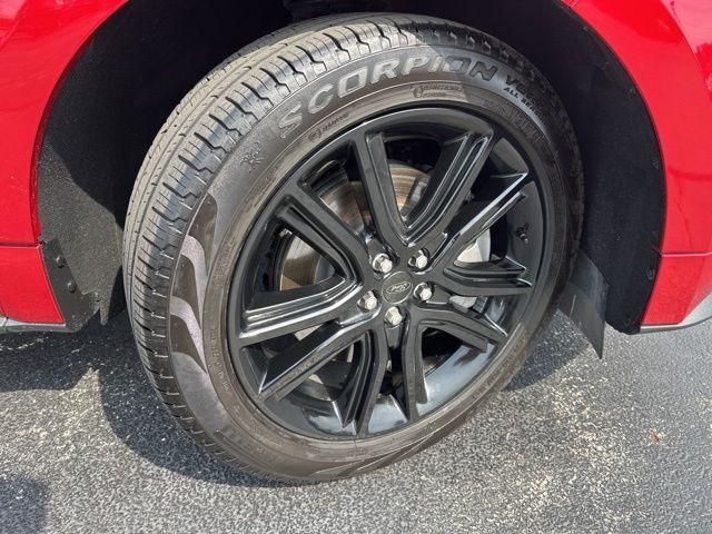 used 2024 Ford Edge car, priced at $31,800