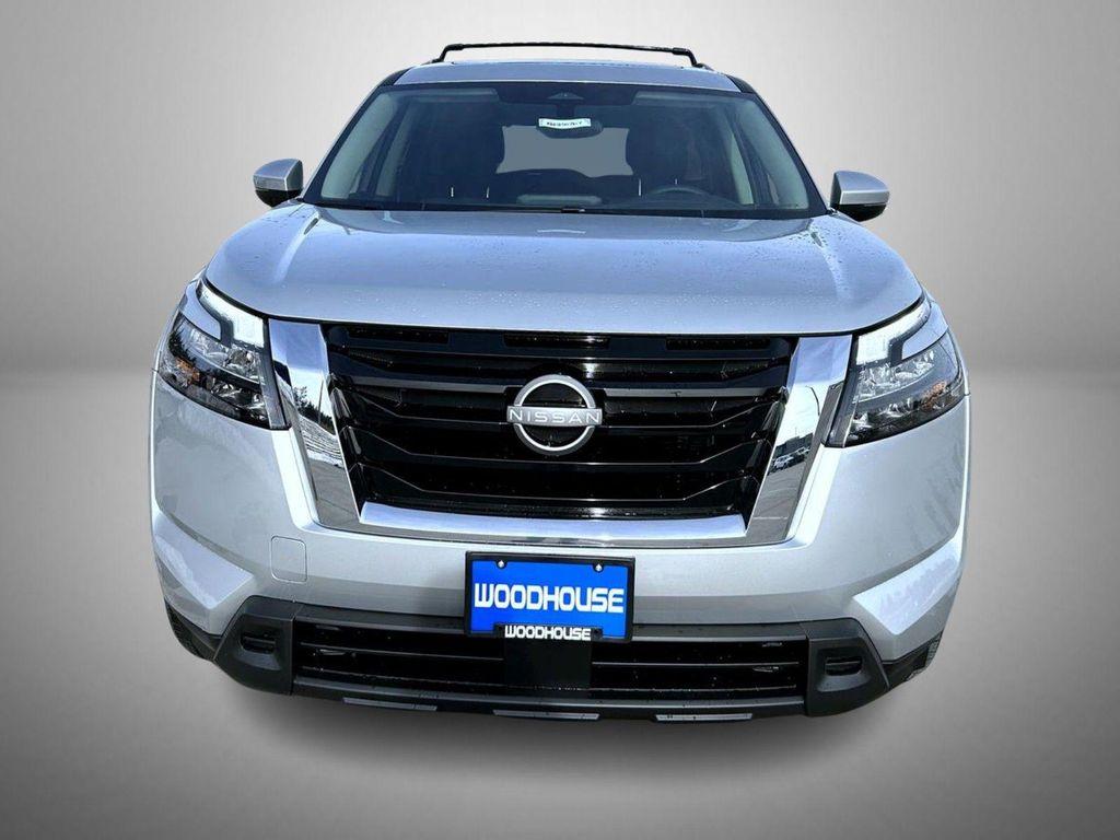 new 2025 Nissan Pathfinder car, priced at $37,575