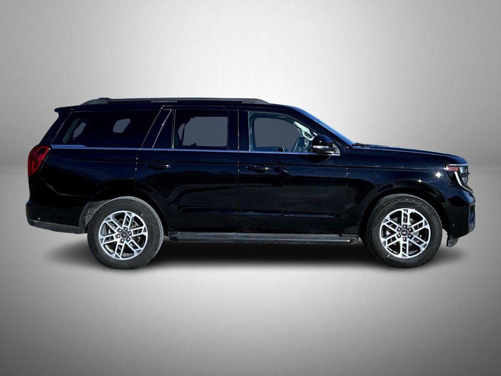 used 2025 Ford Expedition car, priced at $60,129