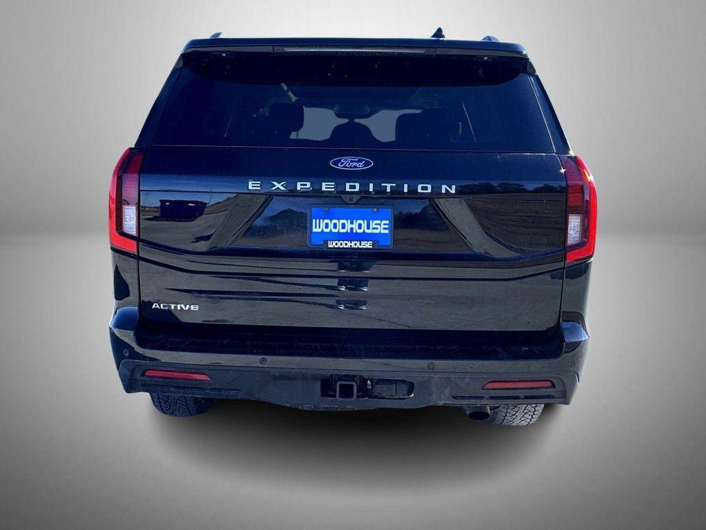used 2025 Ford Expedition car, priced at $60,129