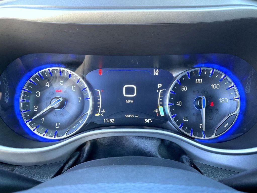 used 2025 Chrysler Pacifica car, priced at $29,999