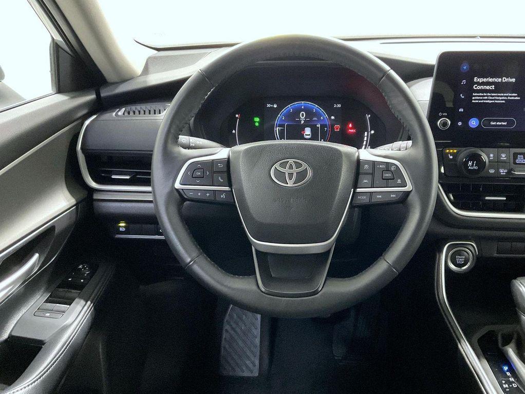 used 2025 Toyota Grand Highlander car, priced at $44,850