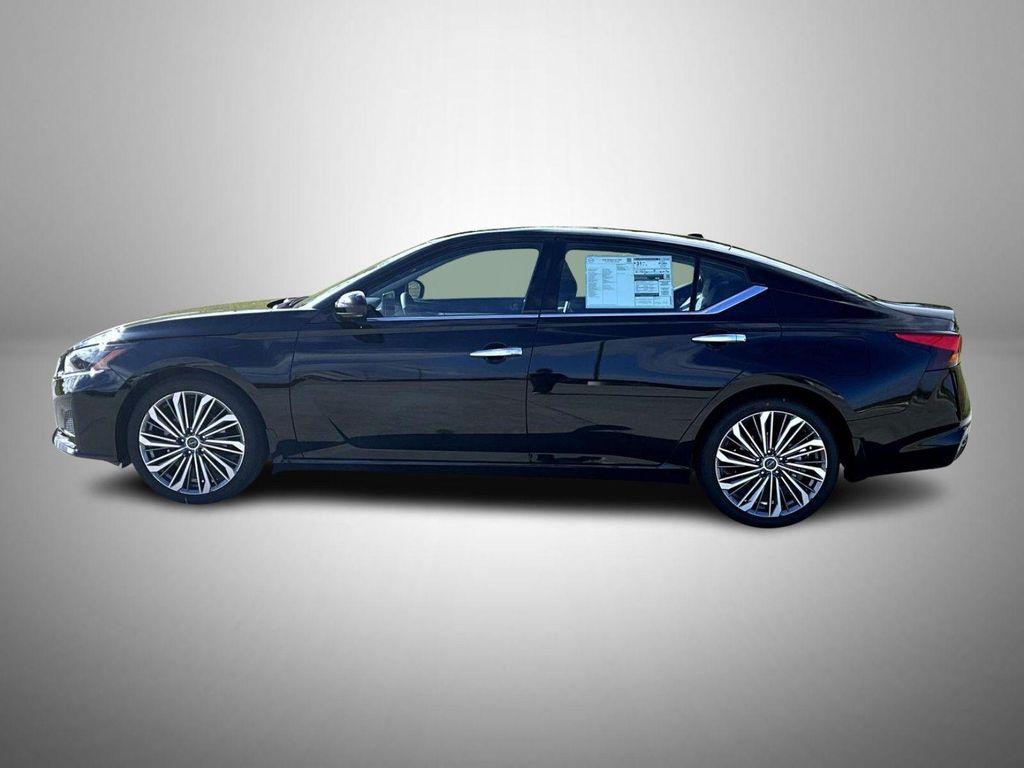 new 2025 Nissan Altima car, priced at $32,997