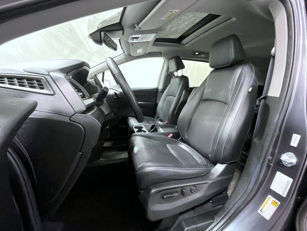 used 2020 Hyundai Santa Fe car, priced at $17,788