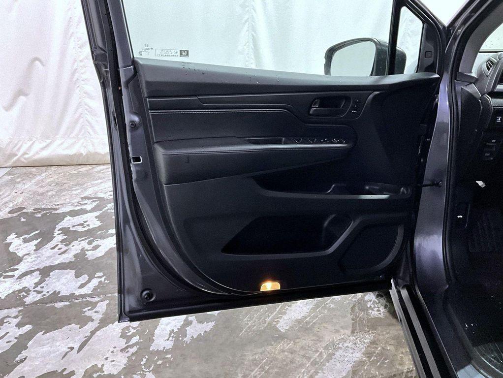 used 2020 Hyundai Santa Fe car, priced at $17,788