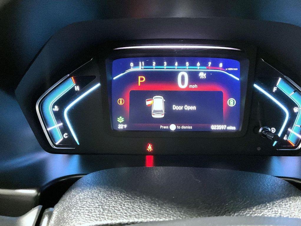 used 2020 Hyundai Santa Fe car, priced at $17,788