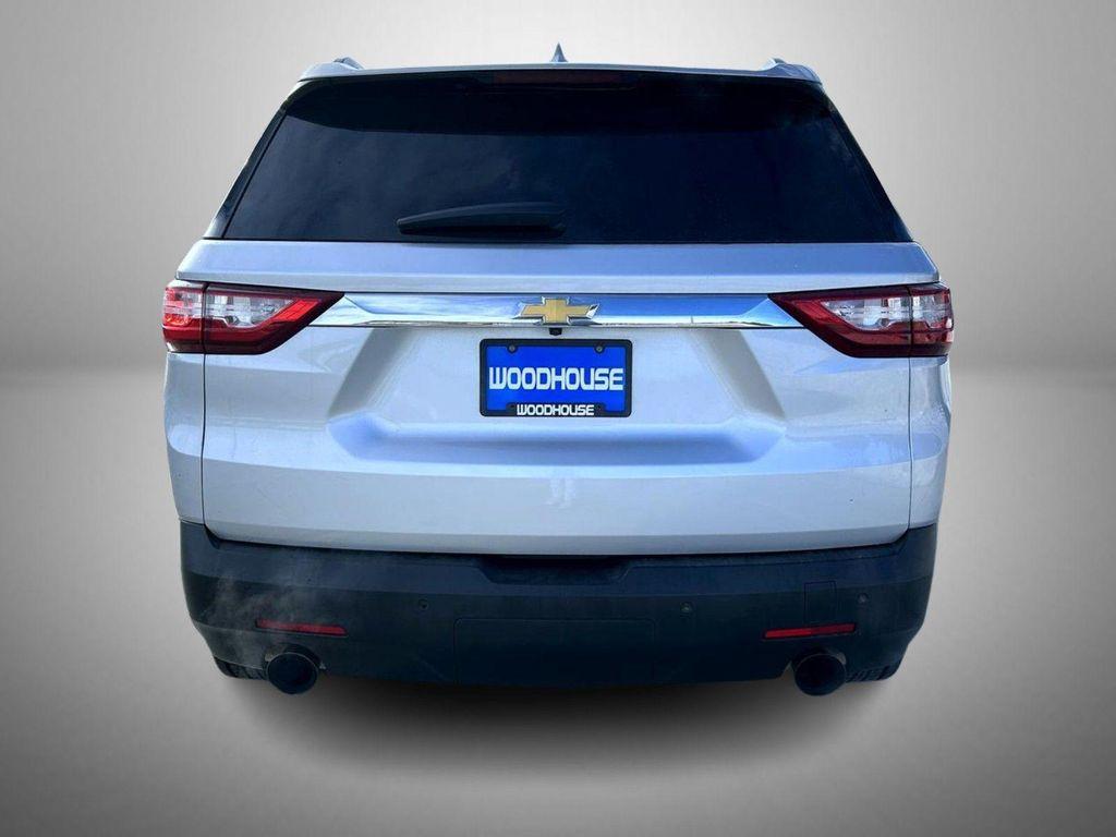 used 2018 Chevrolet Traverse car, priced at $16,551
