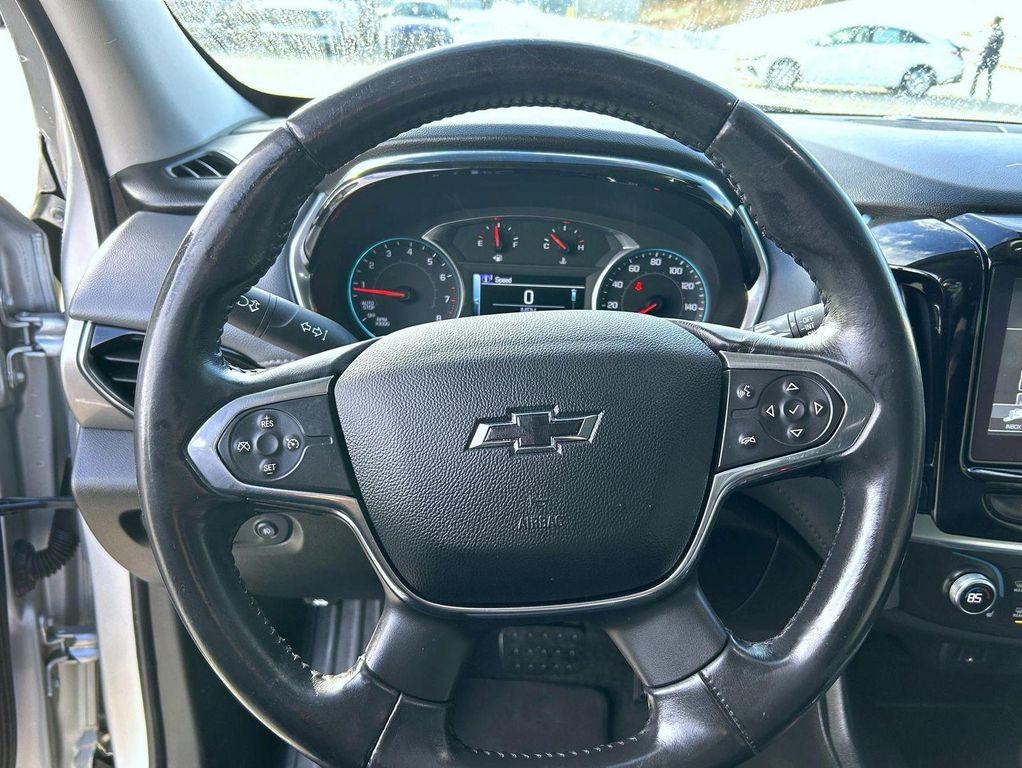 used 2018 Chevrolet Traverse car, priced at $16,551