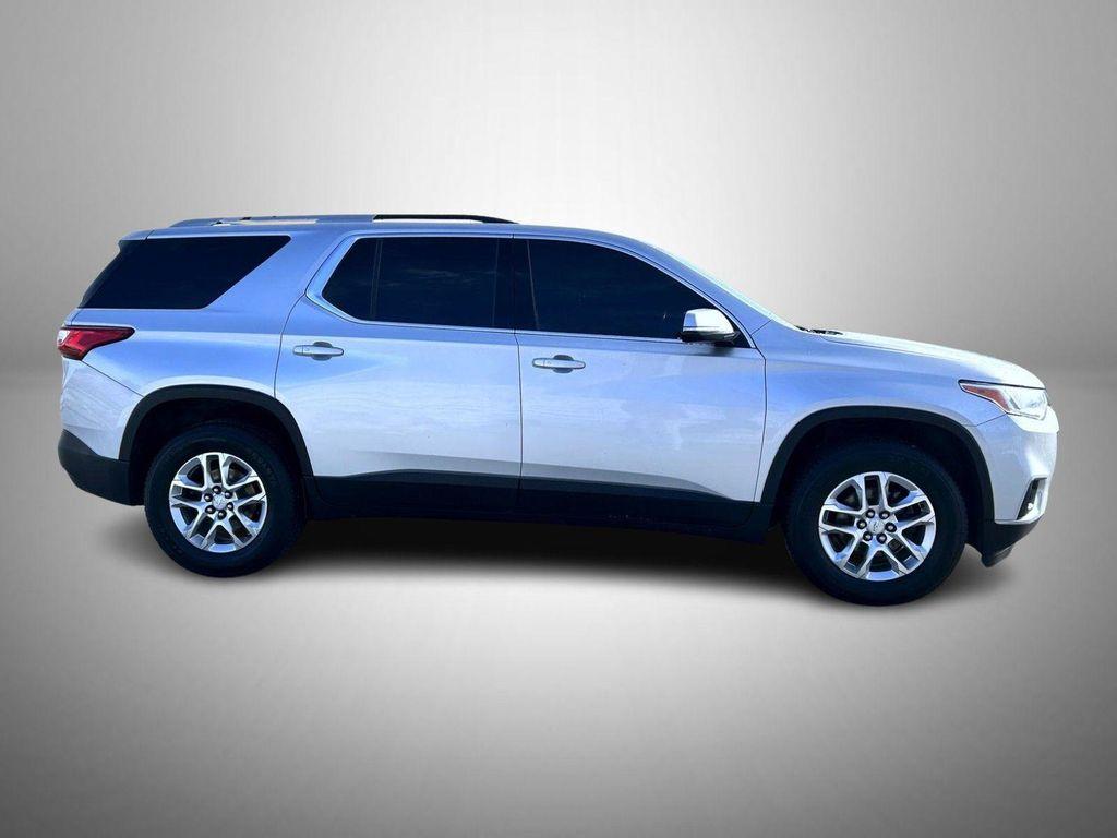 used 2018 Chevrolet Traverse car, priced at $16,551