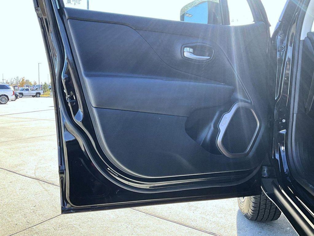 used 2023 Jeep Renegade car, priced at $22,349