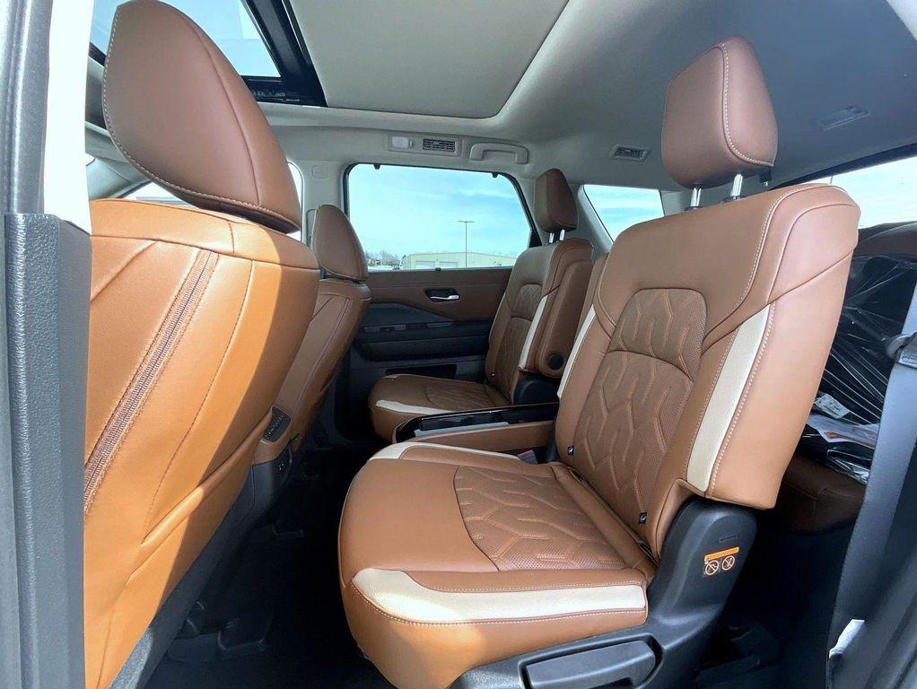 new 2026 Nissan Pathfinder car, priced at $52,689