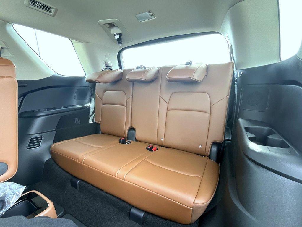 new 2026 Nissan Pathfinder car, priced at $52,689