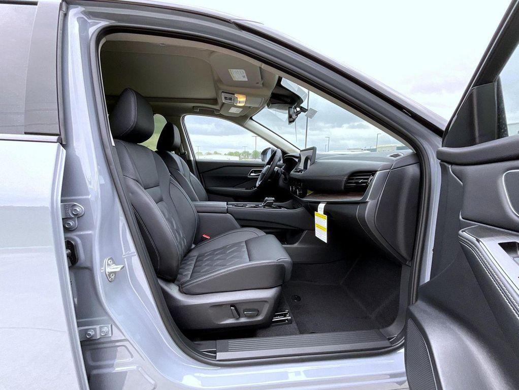 new 2026 Nissan Rogue car, priced at $39,884