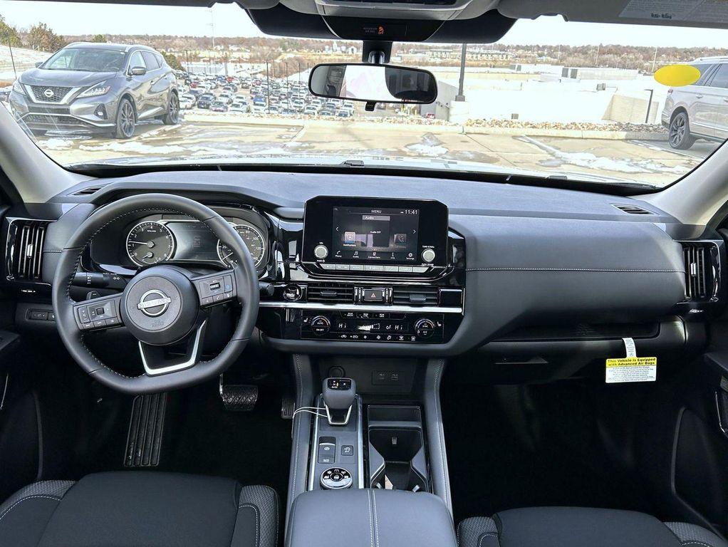 new 2025 Nissan Pathfinder car, priced at $37,575