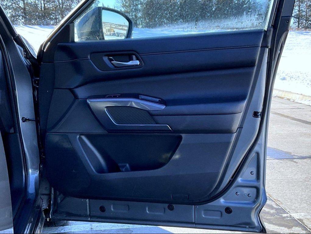used 2024 Nissan Pathfinder car, priced at $33,312