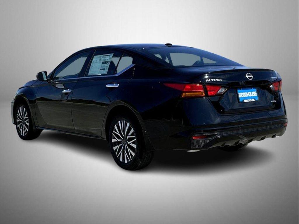 new 2025 Nissan Altima car, priced at $25,629
