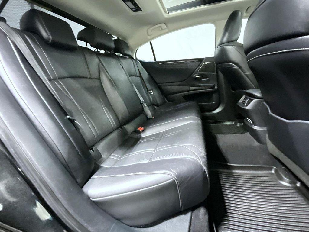 used 2019 Lexus ES 350 car, priced at $30,662