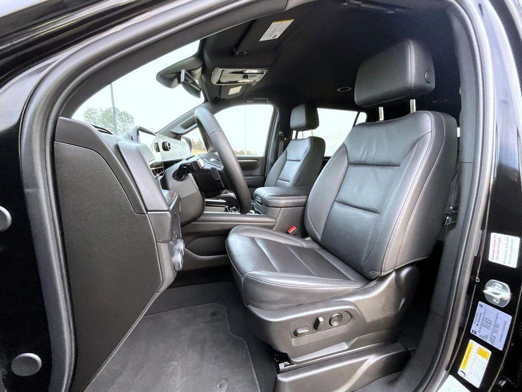 used 2025 Chevrolet Suburban car, priced at $63,929