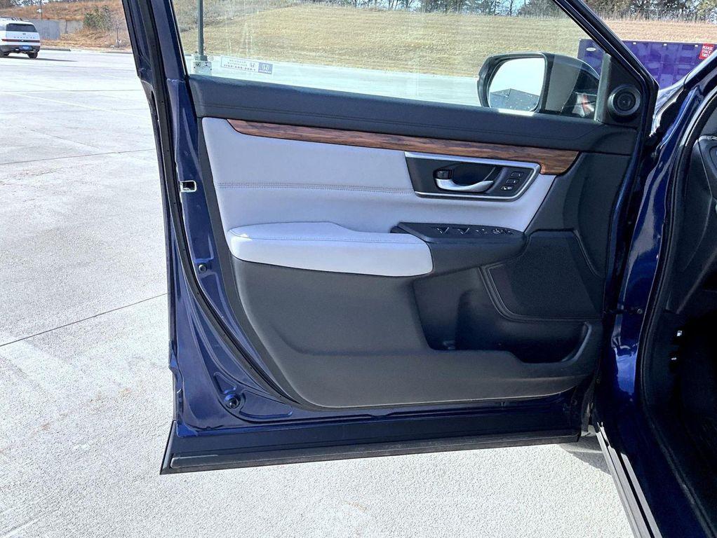 used 2020 Honda CR-V car, priced at $22,698