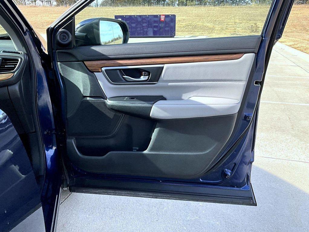 used 2020 Honda CR-V car, priced at $22,698