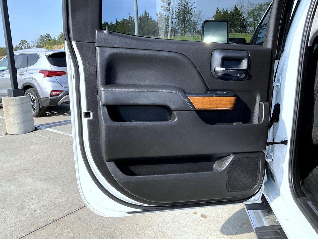 used 2019 Chevrolet Silverado 2500 car, priced at $48,439