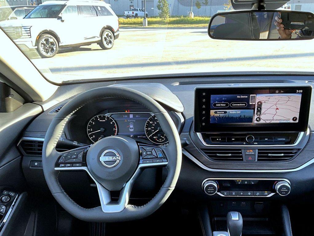 new 2025 Nissan Altima car, priced at $33,402