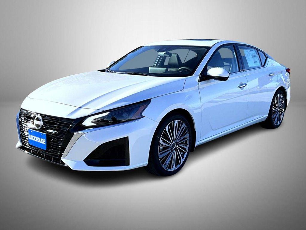 new 2025 Nissan Altima car, priced at $33,602