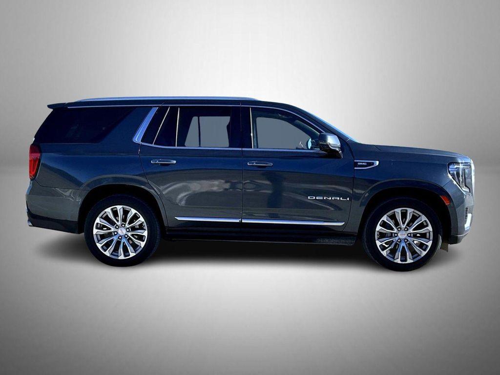 used 2021 GMC Yukon car, priced at $49,337
