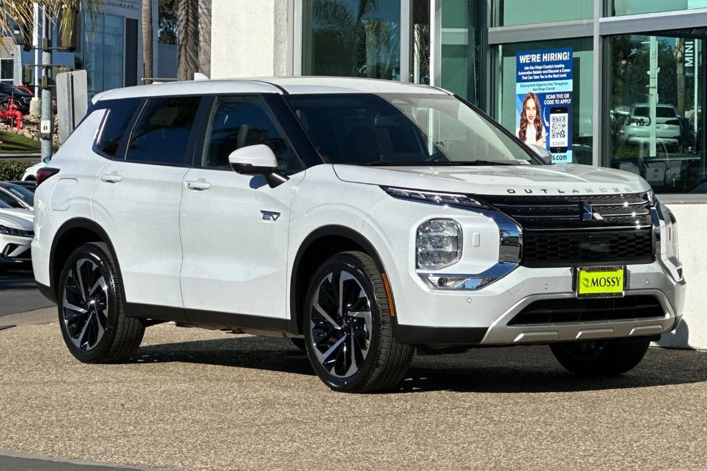 new 2025 Mitsubishi Outlander PHEV car, priced at $45,110