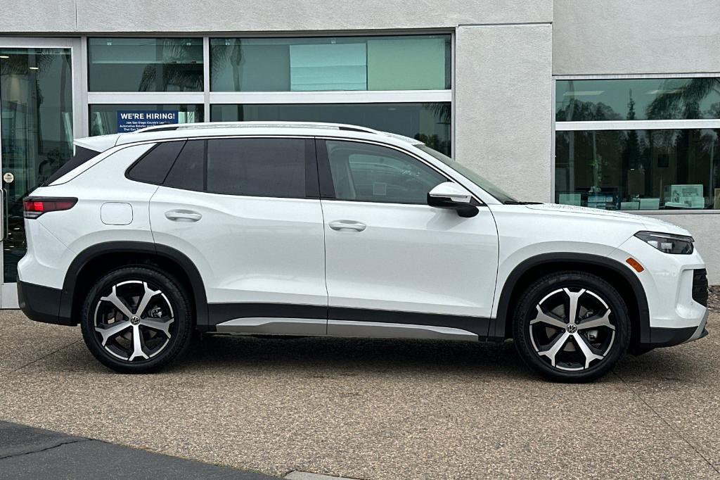 new 2026 Volkswagen Tiguan car, priced at $34,681