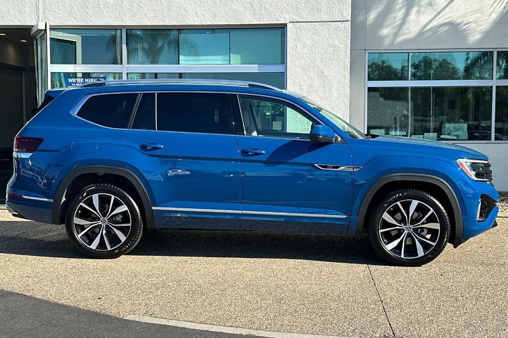 new 2026 Volkswagen Atlas car, priced at $56,044
