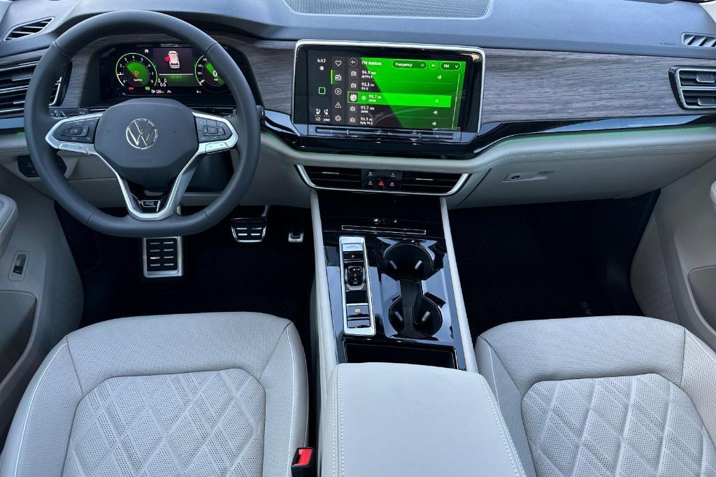 new 2026 Volkswagen Atlas car, priced at $56,044