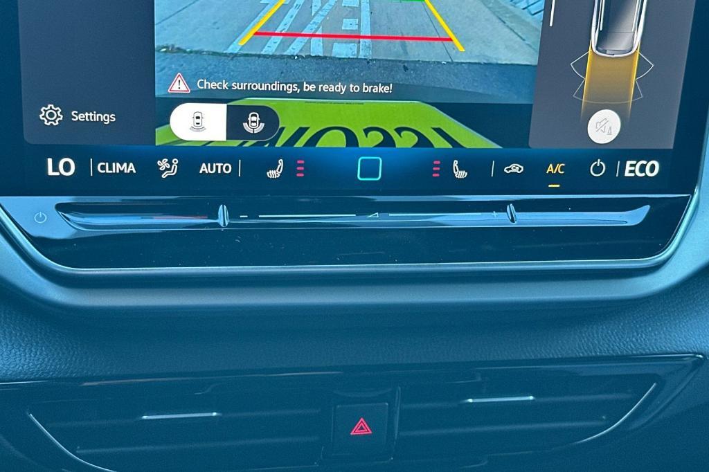 new 2026 Volkswagen ID.4 car, priced at $44,072