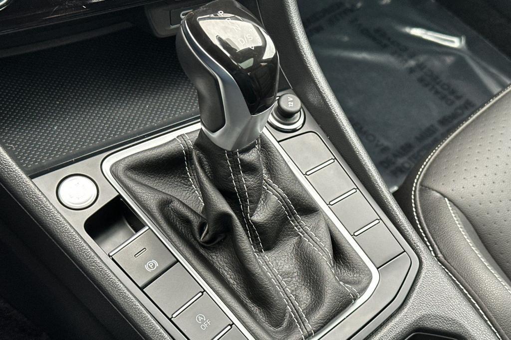 used 2024 Volkswagen Jetta car, priced at $19,995