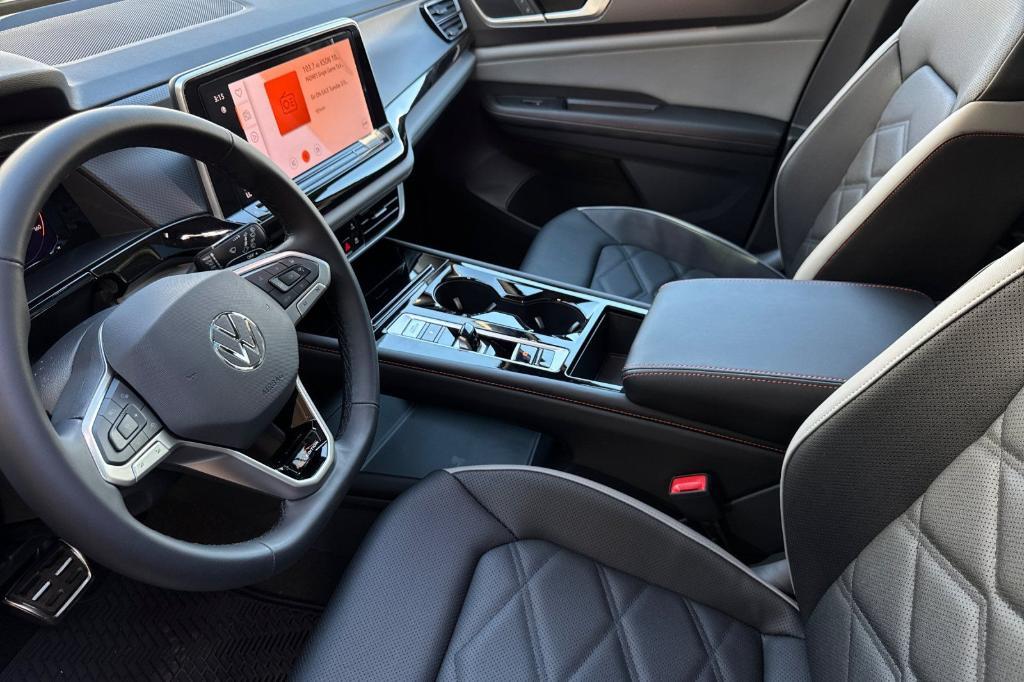 new 2026 Volkswagen Atlas car, priced at $47,548